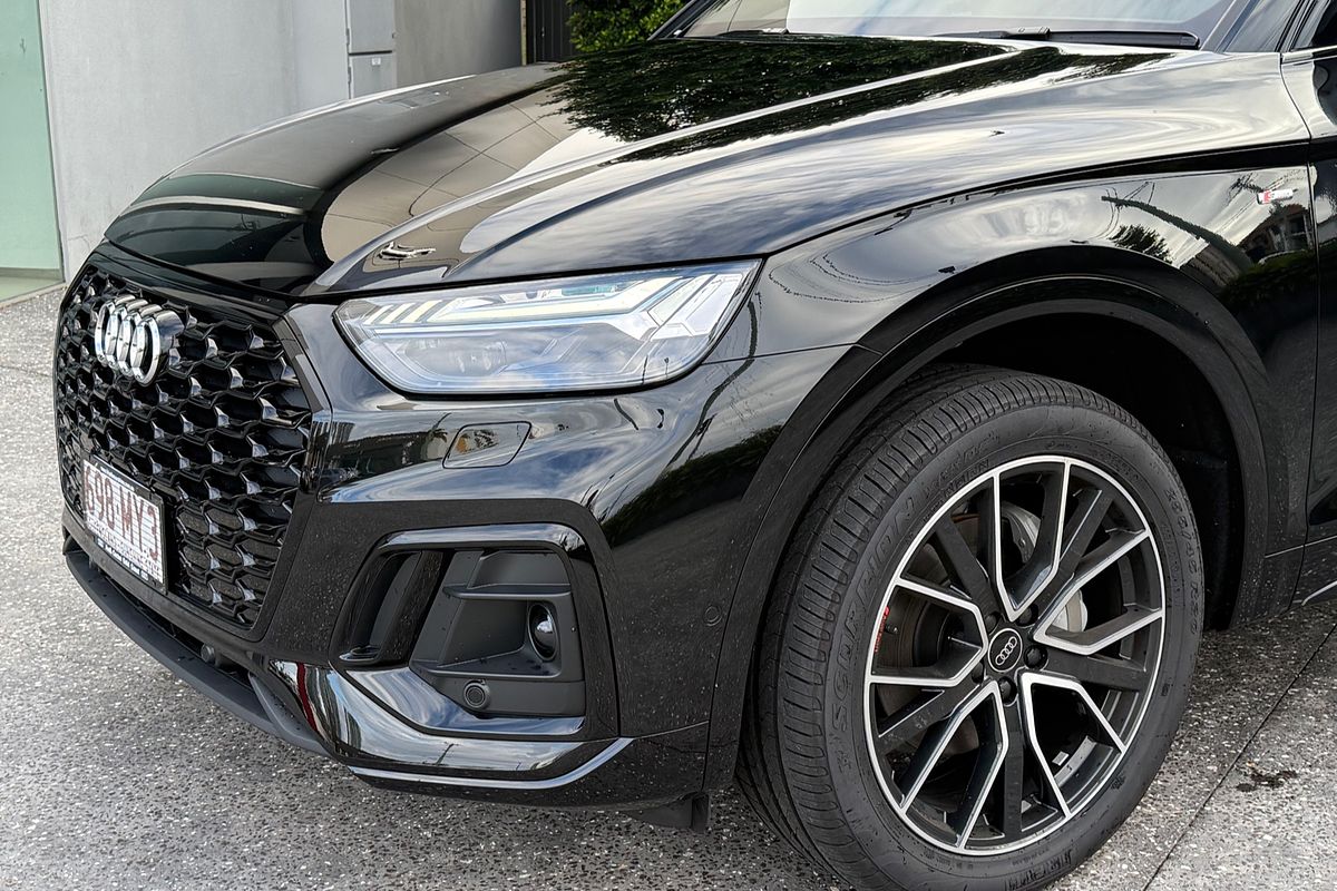 2024 Audi Q5 45 TFSI S line FY