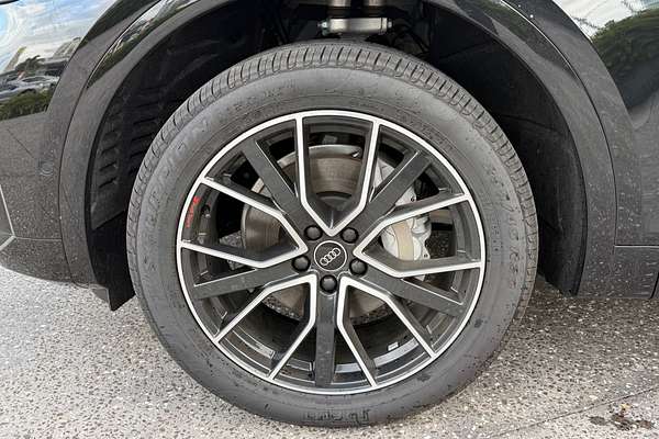 2024 Audi Q5 45 TFSI S line FY