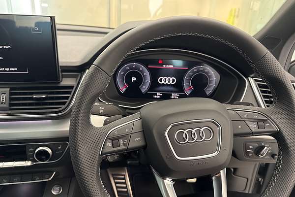 2024 Audi Q5 45 TFSI S line FY