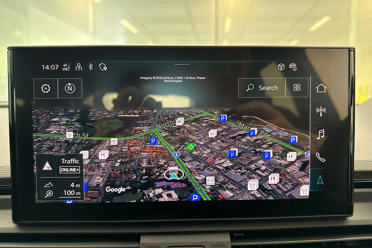 2024 Audi Q5 45 TFSI S line FY