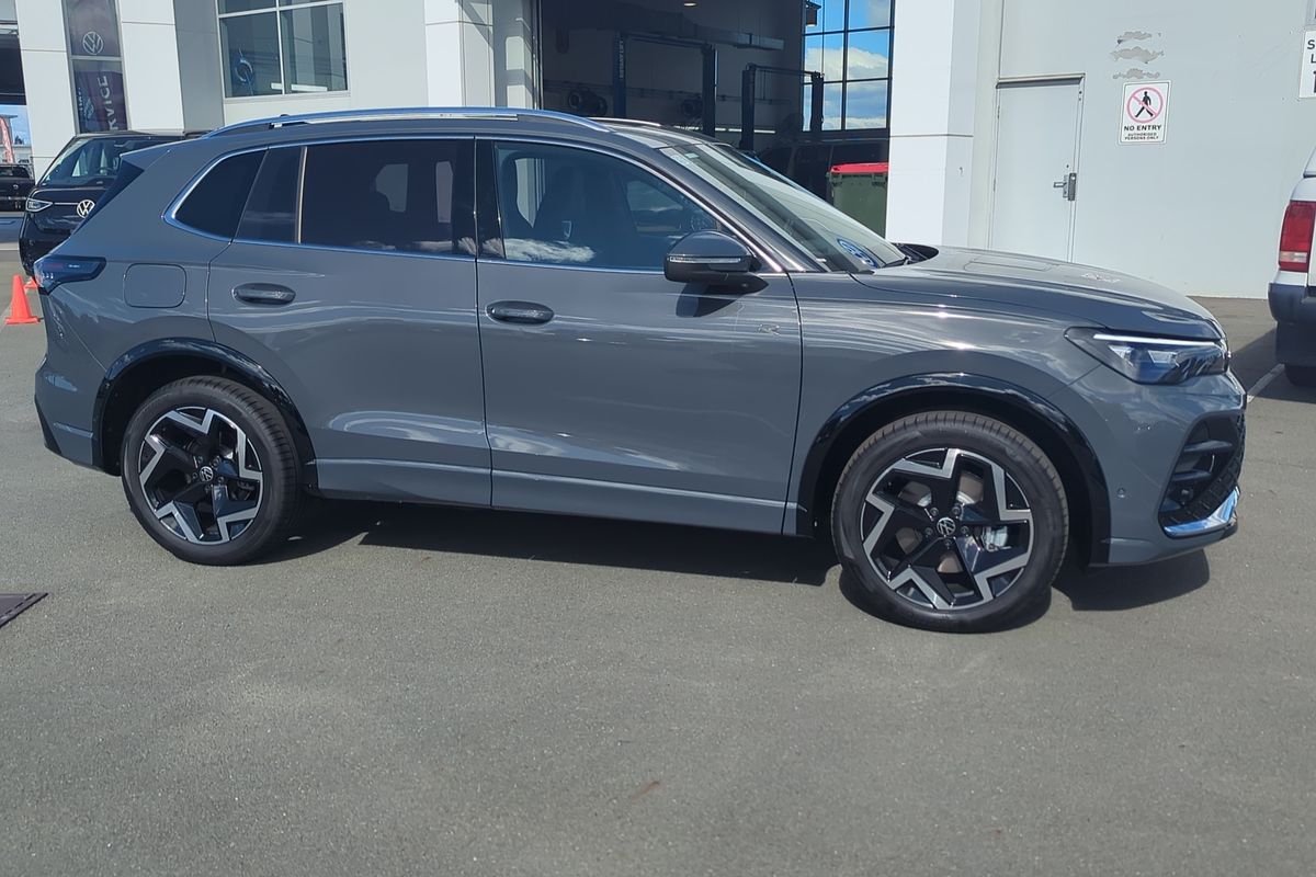 2025 Volkswagen Tiguan 150TSI R-Line CT