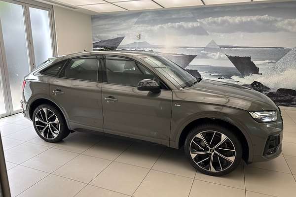 2024 Audi Q5 45 TFSI S line FY