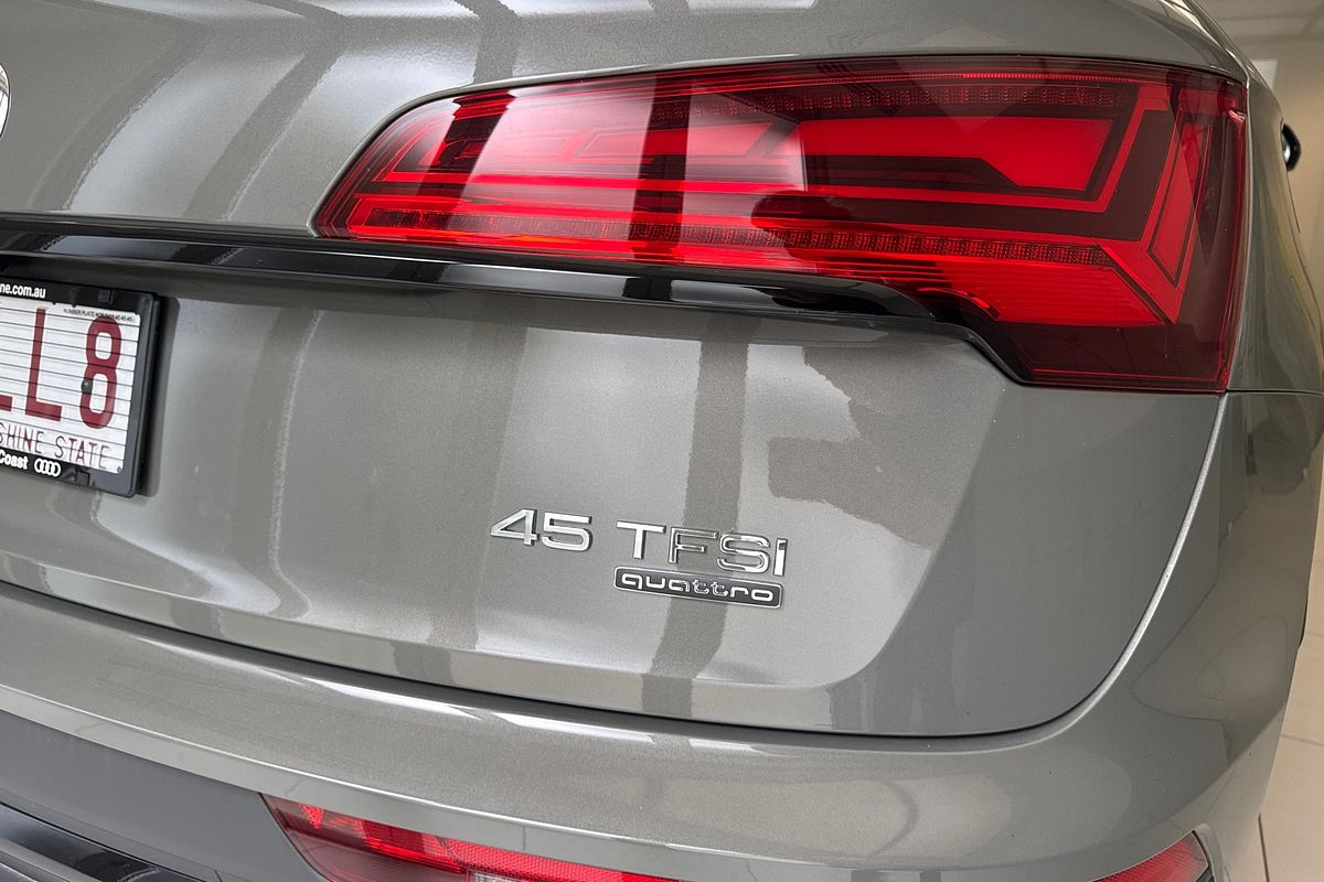 2024 Audi Q5 45 TFSI S line FY