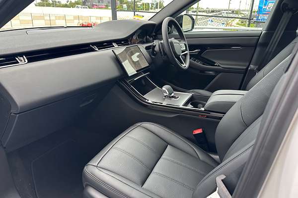 2024 Land Rover Range Rover Evoque P300e Dynamic HSE L551