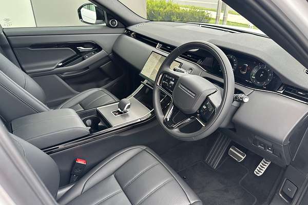 2024 Land Rover Range Rover Evoque P300e Dynamic HSE L551