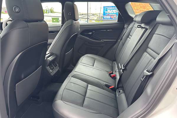2024 Land Rover Range Rover Evoque P300e Dynamic HSE L551