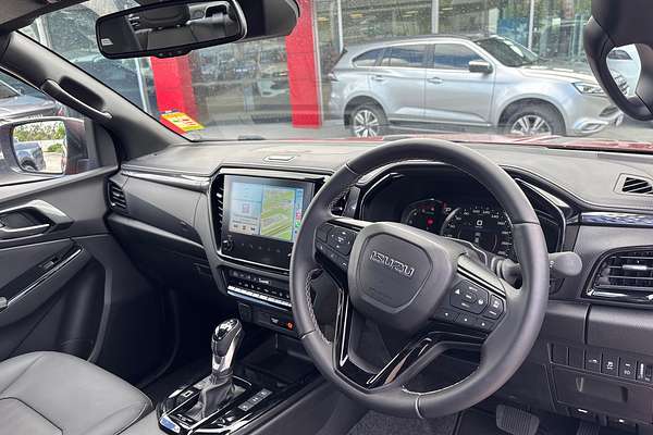 2024 Isuzu D-MAX BLADE 4X4