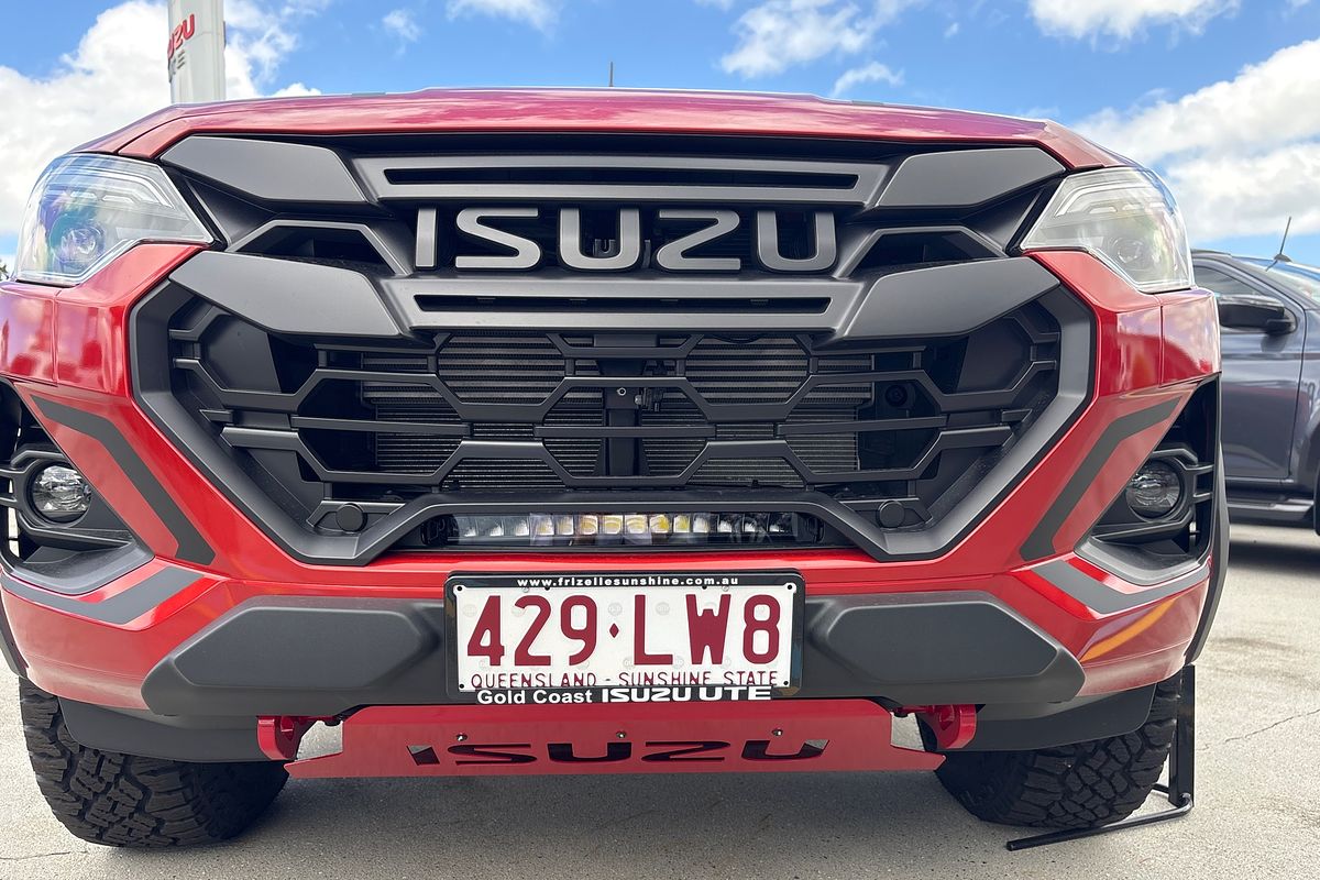2024 Isuzu D-MAX BLADE 4X4