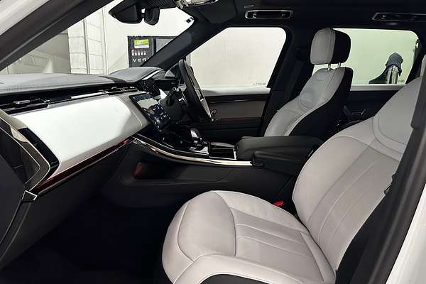 2024 Land Rover Range Rover Sport D300 Dynamic SE L461
