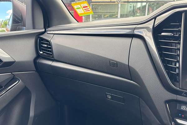2024 Isuzu D-MAX BLADE 4X4
