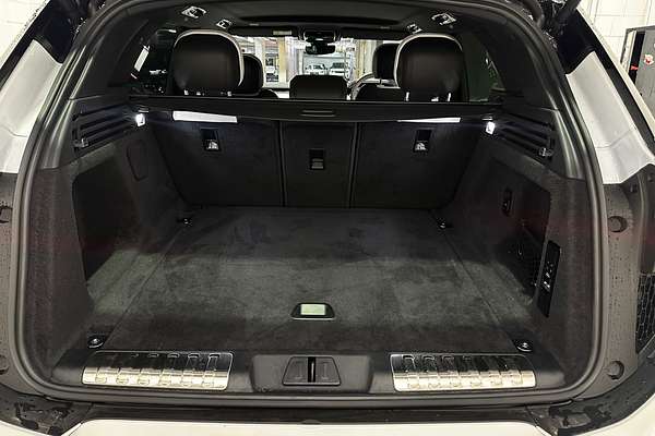 2024 Land Rover Range Rover Sport D300 Dynamic SE L461
