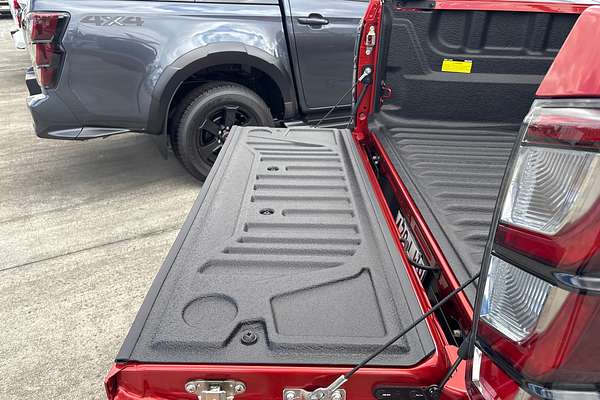 2024 Isuzu D-MAX BLADE 4X4