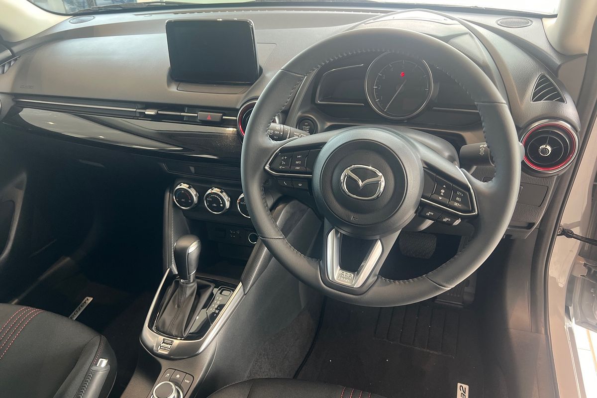 2025 Mazda 2 G15 Evolve DJ Series