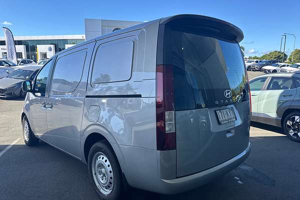 2024 Hyundai STARIA LOAD  US4.V3