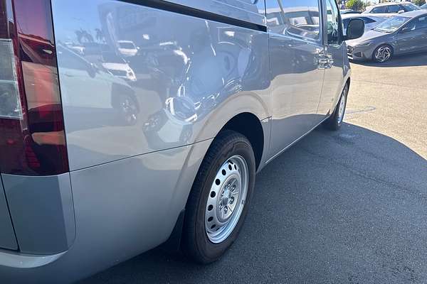 2024 Hyundai STARIA LOAD  US4.V3