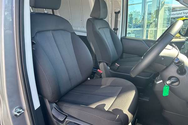 2024 Hyundai STARIA LOAD  US4.V3