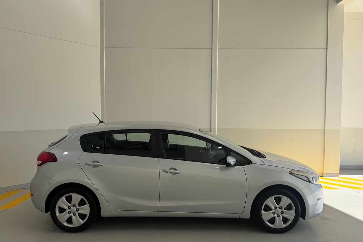2016 Kia Cerato S YD
