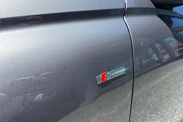 2024 Audi Q4 e-tron 55 F4