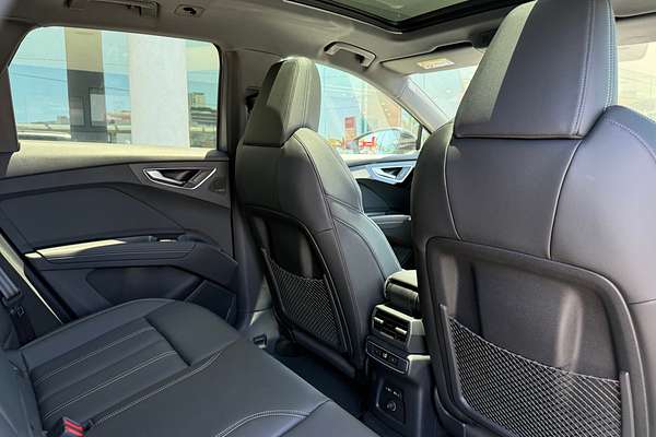 2024 Audi Q4 e-tron 55 F4