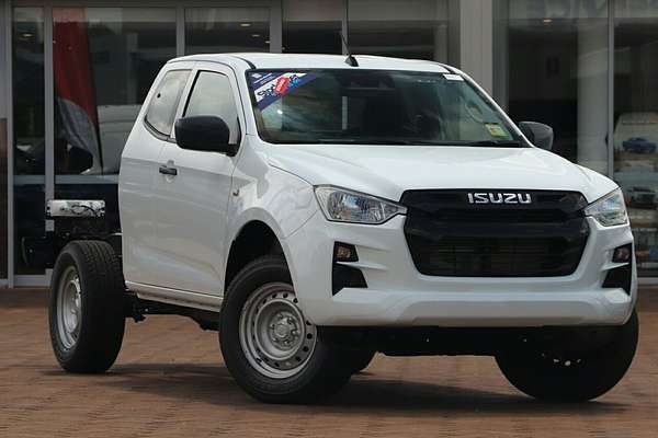 2025 Isuzu D-MAX SX High Ride Rear Wheel Drive