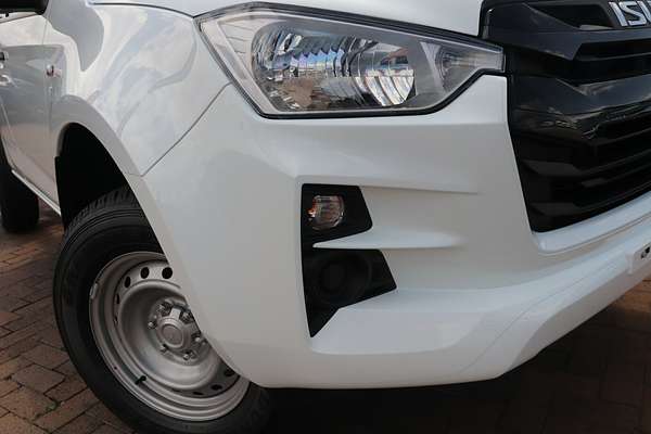 2025 Isuzu D-MAX SX High Ride Rear Wheel Drive