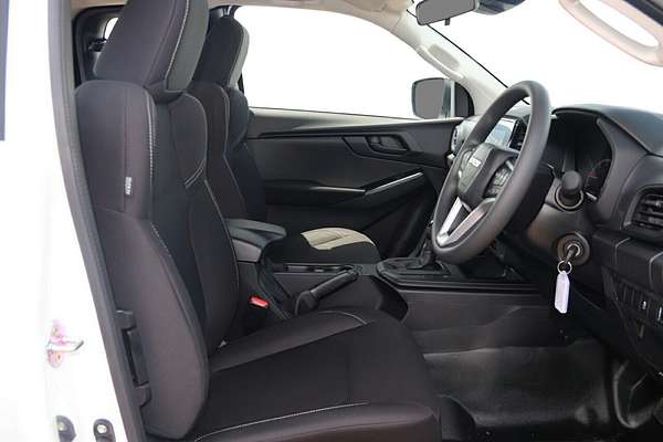 2025 Isuzu D-MAX SX High Ride Rear Wheel Drive