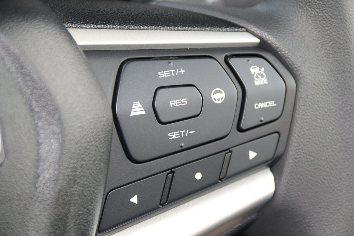 2025 Isuzu D-MAX SX High Ride Rear Wheel Drive