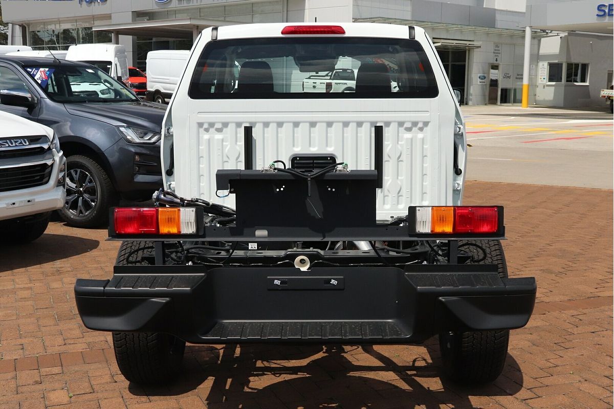 2025 Isuzu D-MAX SX High Ride Rear Wheel Drive