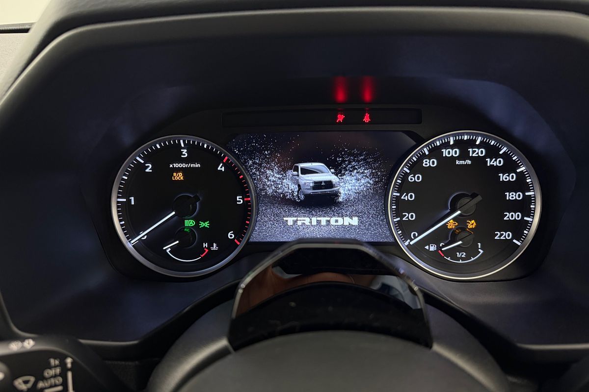 2025 Mitsubishi Triton GLS MV 4X4