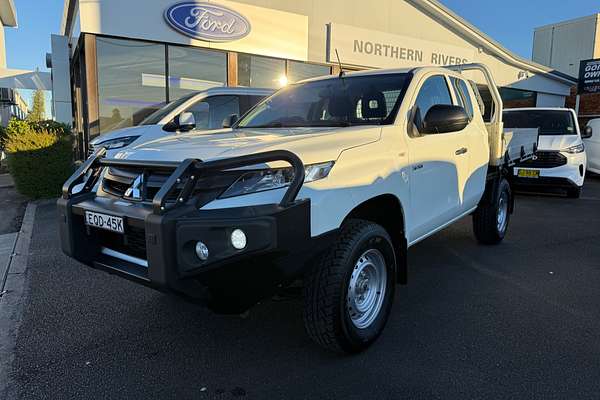 2021 Mitsubishi Triton GLX MR 4X4