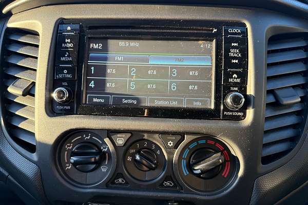 2021 Mitsubishi Triton GLX MR 4X4
