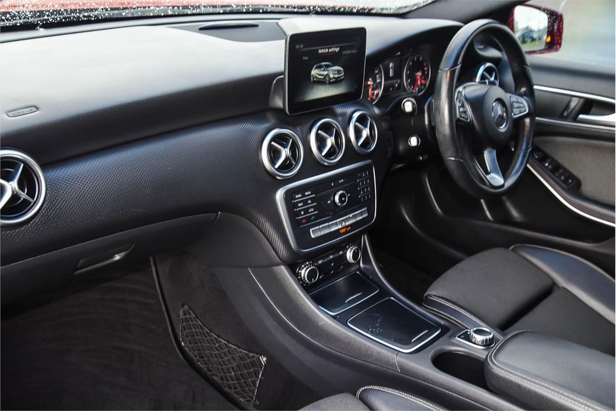 2016 Mercedes-Benz A-Class A180 W176