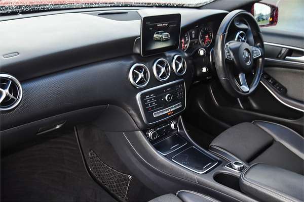 2016 Mercedes-Benz A-Class A180 W176