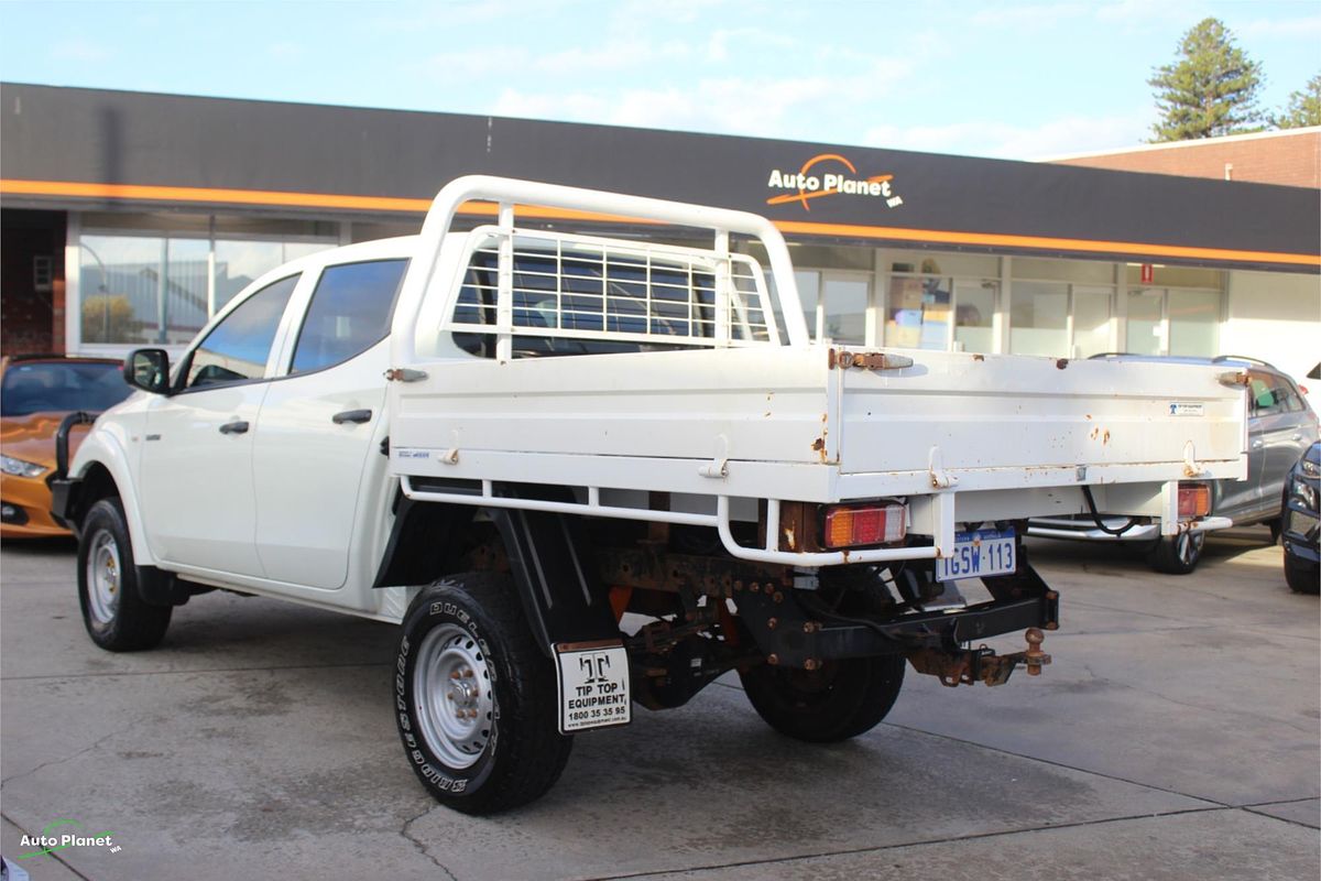 2017 Mitsubishi Triton GLX MQ 4X4
