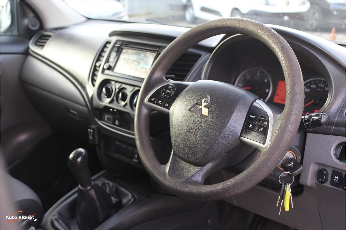 2017 Mitsubishi TRITON GLX (4x4) MQ MY18 4X4