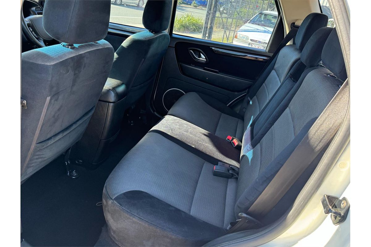 2010 Ford ESCAPE ZD