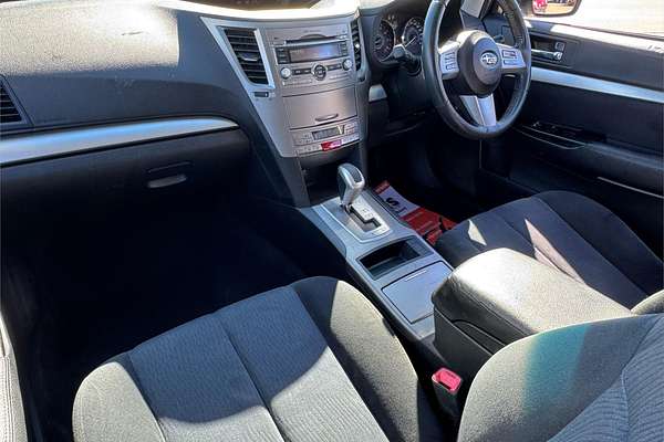 2010 Subaru OUTBACK 2.5i AWD MY10