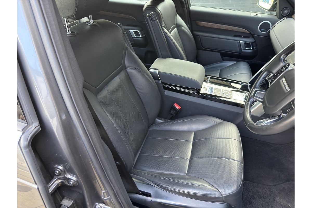2018 Land Rover Discovery SD6 HSE Series 5