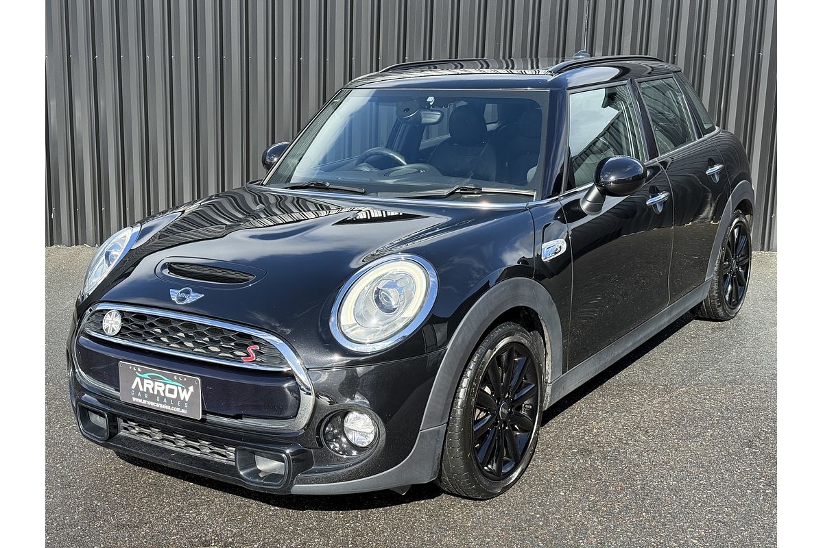 2015 MINI Hatch Cooper S F55