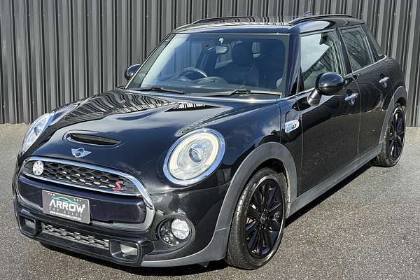2015 MINI Hatch Cooper S F55