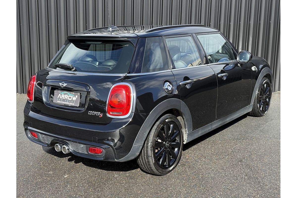 2015 MINI Hatch Cooper S F55