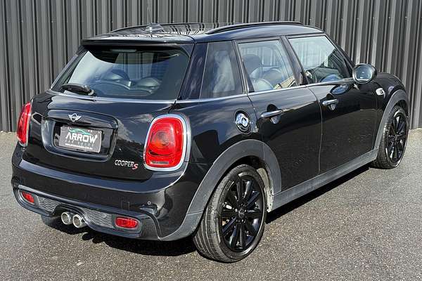 2015 MINI Hatch Cooper S F55