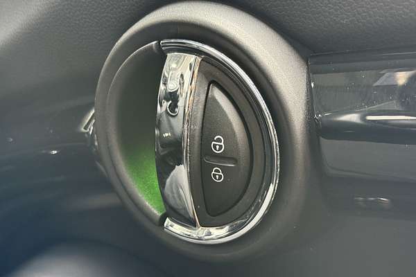 2015 MINI Hatch Cooper S F55