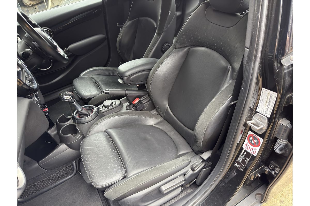 2015 MINI Hatch Cooper S F55