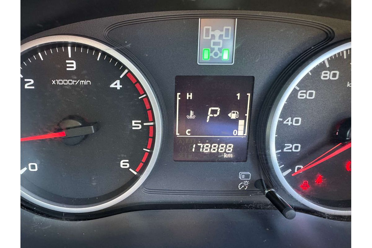 2015 Mitsubishi Triton Exceed MQ 4X4