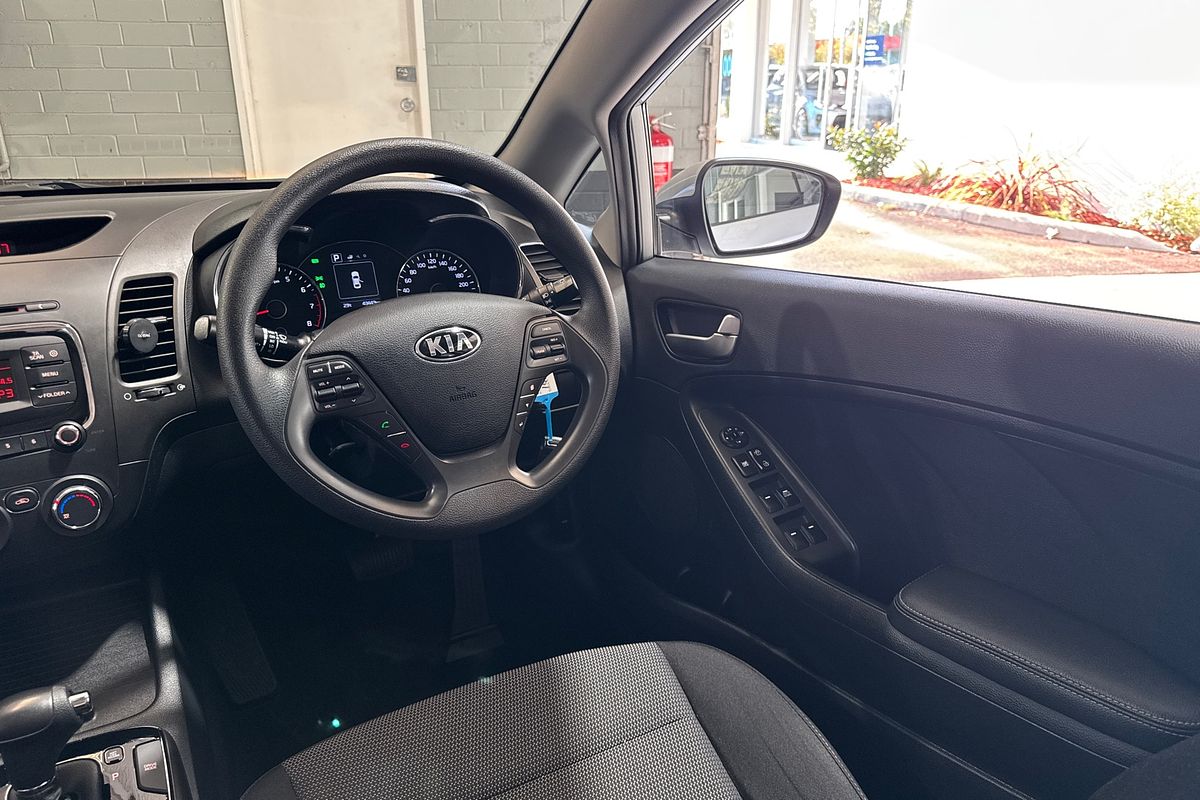 2017 Kia Cerato S YD