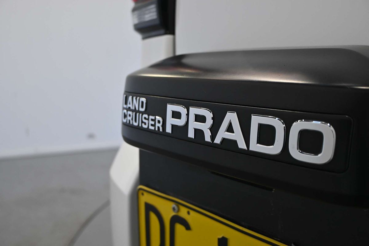 2021 Toyota Landcruiser Prado GX GDJ150R