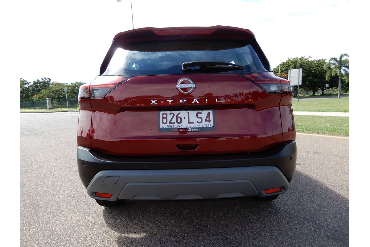 2024 Nissan X-TRAIL ST T33
