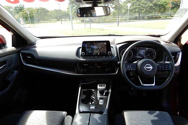 2024 Nissan X-TRAIL ST T33