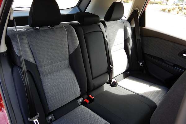 2024 Nissan X-TRAIL ST T33